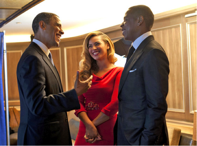 Barack Obama Joins Jay-Z and Beyoncé for Fundraiser at 40/40 Club… MMEink set the stage.